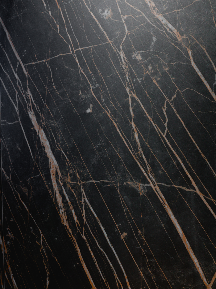 Stone features - stone laminate surface