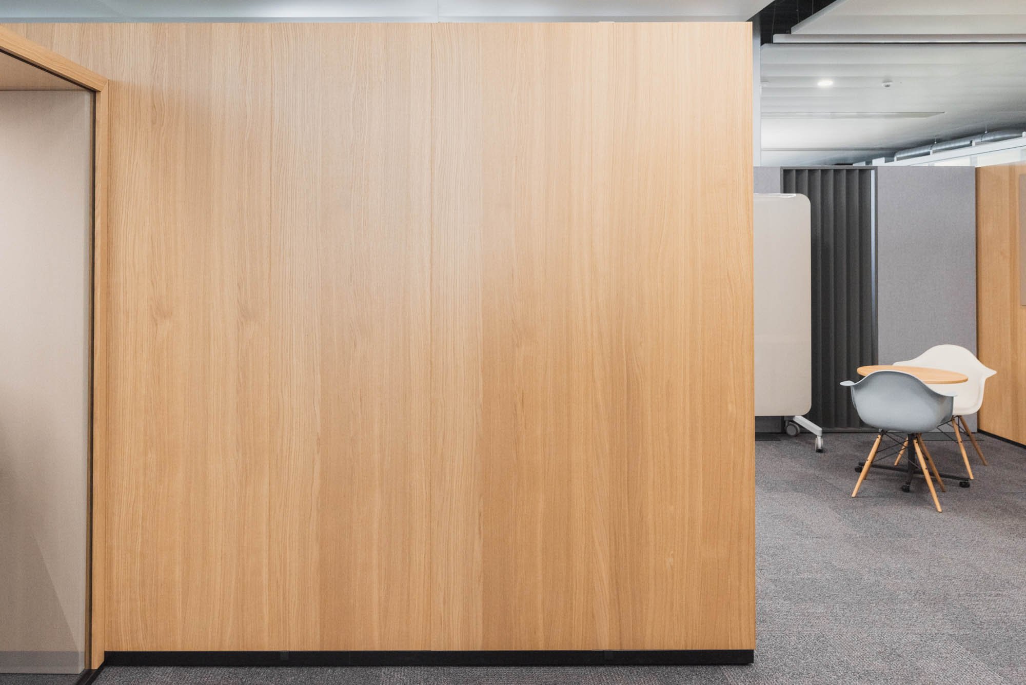 Endress + Hauser soundproof office solutions